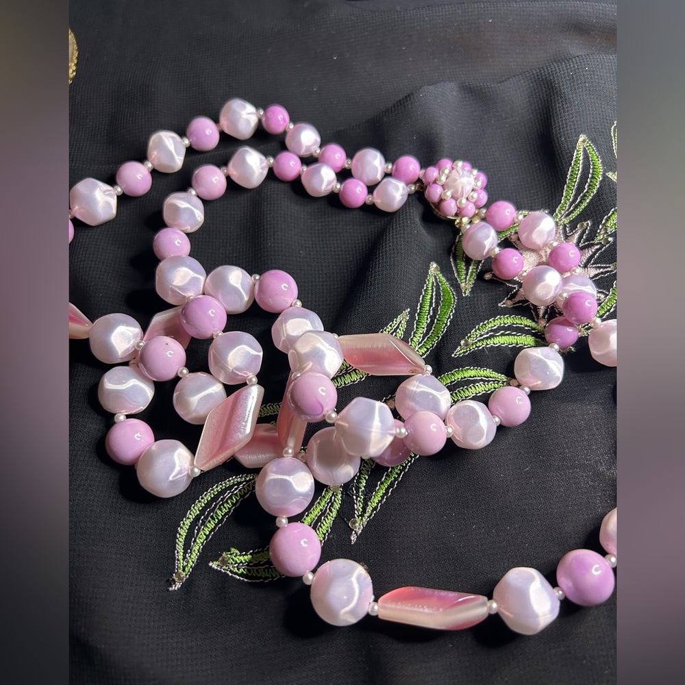VTG MCM Double strand Choker and clip earring set. Beautiful beads!! - Picture 7 of 11